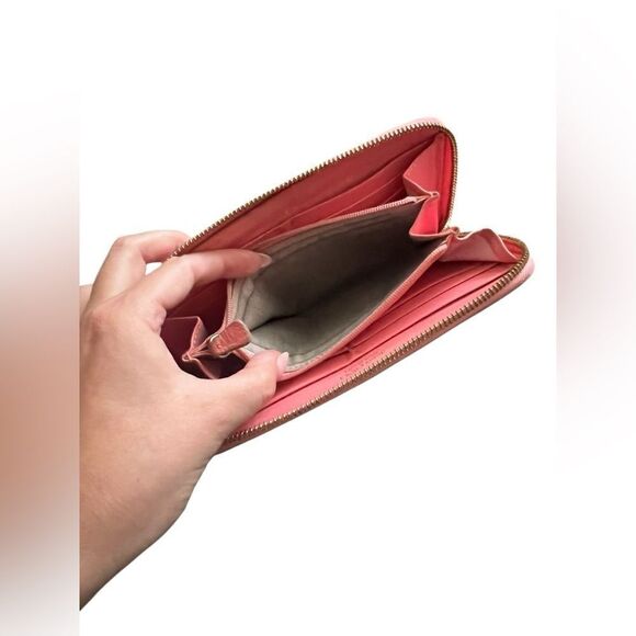 JIMMY CHOO Pink Star-Studded Long Wallet - Picture 12 of 16